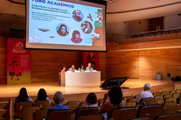 Exiliados enriquecieron el quehacer universitario: ponentes 