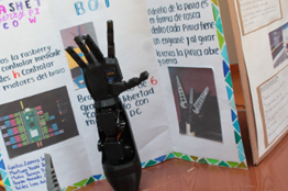 Estudiantes demuestran creatividad tecnológica en XPOCET UAEH 2024