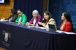 Por medidas contundentes contra la violencia hacia las mujeres se pronuncian en foro de la UAEM