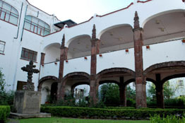 Alistan actividades por los 30 años del Instituto de Neurociencias  