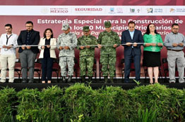 Asiste rectora de la UAEM a la Feria de paz y desarme voluntario