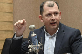 Las descalificaciones del Gobernador no abonan a la reconciliación que instruyó el Presidente, afirma Robespierre Lizárraga