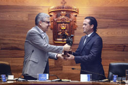 Entrega UdeG estafeta del Premio Jalisco de Periodismo a Universidad LAMAR