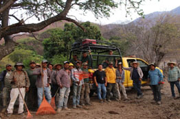 Capacita CIByC a comunidad de la Sierra de Huautla en control y manejo incendios