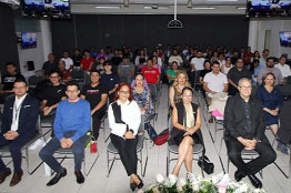 UV realizó Simposio de Literacidad en Evaluación de Idiomas