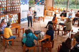 Estudiante de Veterinaria UG colabora en proyectos de extensionismo rural en Bogotá