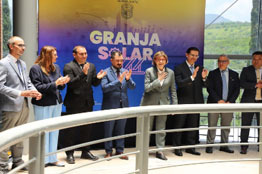 Inauguran Granja Solar, proyecto universitario que coloca a la UG como referente en generación de energía renovable