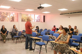 Docentes de lenguas extranjeras en la UABCS se capacitan en estrategias innovadoras y dinámicas para el aula