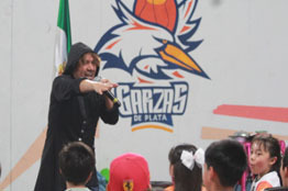 Infancias se divierten en curso de verano Garza Kids 