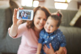 Riesgos de exponer a menores de edad en redes sociales