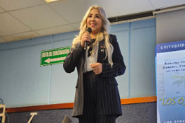 Participa el personal docente y administrativo de la Facultad de Odontología de la UAS en la conferencia “Los ojos no mienten”