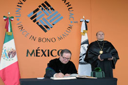 Presupuestos multianuales para educación, ciencia, tecnología e innovación, plantea el rector 