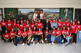 UV llevó a cabo sesión de inducción con alumnado de movilidad