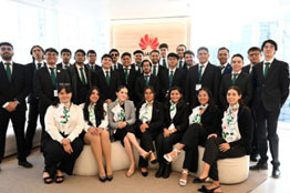 Estudiante y egresados de ingeniería en CETYS participan en programa de Huawei Seeds For The Future 2024