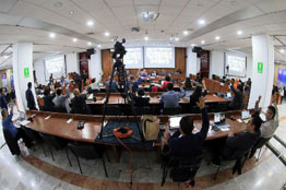 La UAM aprueba la entrega de la Medalla al Mérito Académico a tres de sus docentes