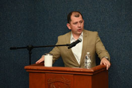 Llama Robespierre Lizárraga a estudiantes de nuevo ingreso de Ingeniería a la cohesión y defensa de la dignidad y autonomía universitaria ante los desafíos que enfrenta la UAS