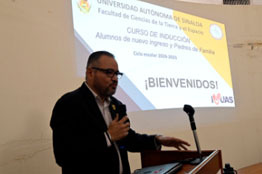 Familiares de alumnos de nuevo ingreso de la Licenciatura en Ingeniería Aeronáutica se dicen orgullosos de que se sumen a la UAS  