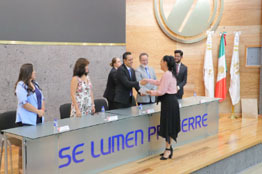 UAA gradúa a más de mil servidores públicos en diplomados de ética y responsabilidades administrativas 