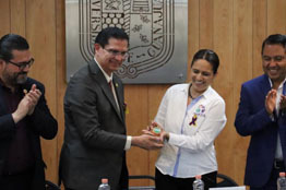 Se solidarizan Abejas UG con familias afectadas por cáncer infantil