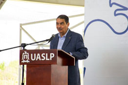 Autoridades de la Universidad Autónoma de San Luis Potosí encabezan ceremonia de bienvenida al ciclo escolar 2024- 2025