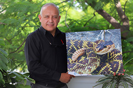 Investigador contribuye a la conservación de especies reconocida con Récord Guinness