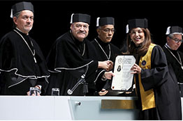 La Universidad Autónoma de Nuevo León entrega doctorados en Sesión Solemne