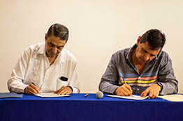 Autónoma de San Luis Potosí firma acuerdo para combatir rezago educativo entre adultos