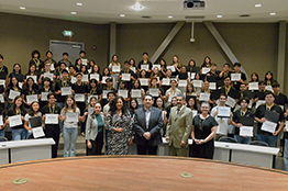 Reconocimiento a alumnos distinguidos en CETYS Universidad 