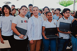 ColiBecas es un apoyo importante para estudiantes y sus familias: Rector de la Universidad de Colima