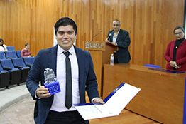 Reconocen al Mtro. Manuel Felipe López Mora en el certamen Mejor Tesis de Posgrado Universidad Autónoma de San Luis Potos 2024