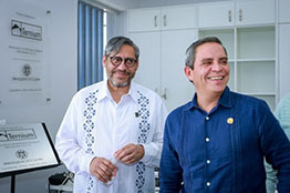 Conoce secretario ejecutivo de la ANUIES nueva Biblioteca Inteligente de la Universidad de Colima