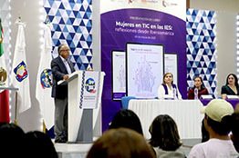 Presentan en la Universidad Autónoma de Baja California Sur libro sobre la participación de las mujeres 