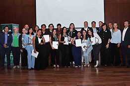 Jóvenes universitarios innovan en la industria alimentaria