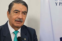 Alejandro Zermeño destaca liderazgo de Norma Galván en su tercer informe