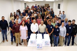 UABCS entrega un millón de semillas de ostión a productores de Comondú