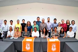 UNICACH abre reflexión sobre los símbolos que construyen la identidad chiapaneca Diversidad cultural y raíces históricas, claves para nuevos referentes identitarios