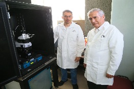 Desarrollan investigadores de la UAM material polimérico para proteger y regenerar la médula espinal