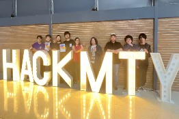  ESTUDIANTES DE INGENIERIA EN CIENCIAS COMPUTACIONALES DE CETYS GANAN PRIMER LUGAR EN HACKMTY 2025