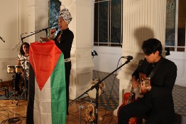 Rememoran con música a la comunidad trans