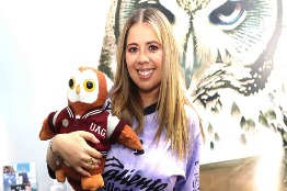 Egresada UAG impulsa la presencia femenina en la industria del futbol mexicano